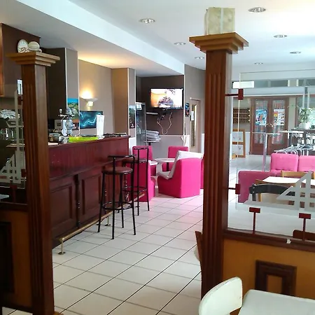 Hotel Le Printemps 2*