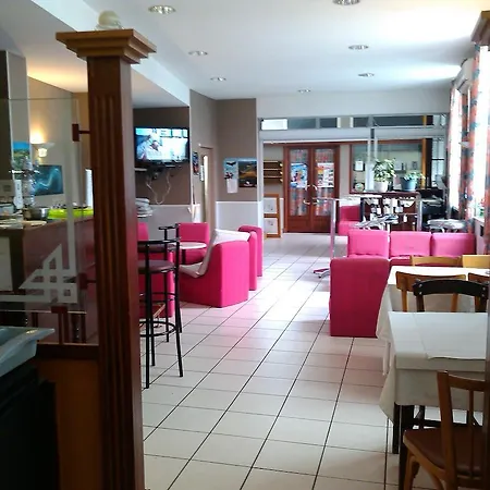Le Printemps Hotel 2*